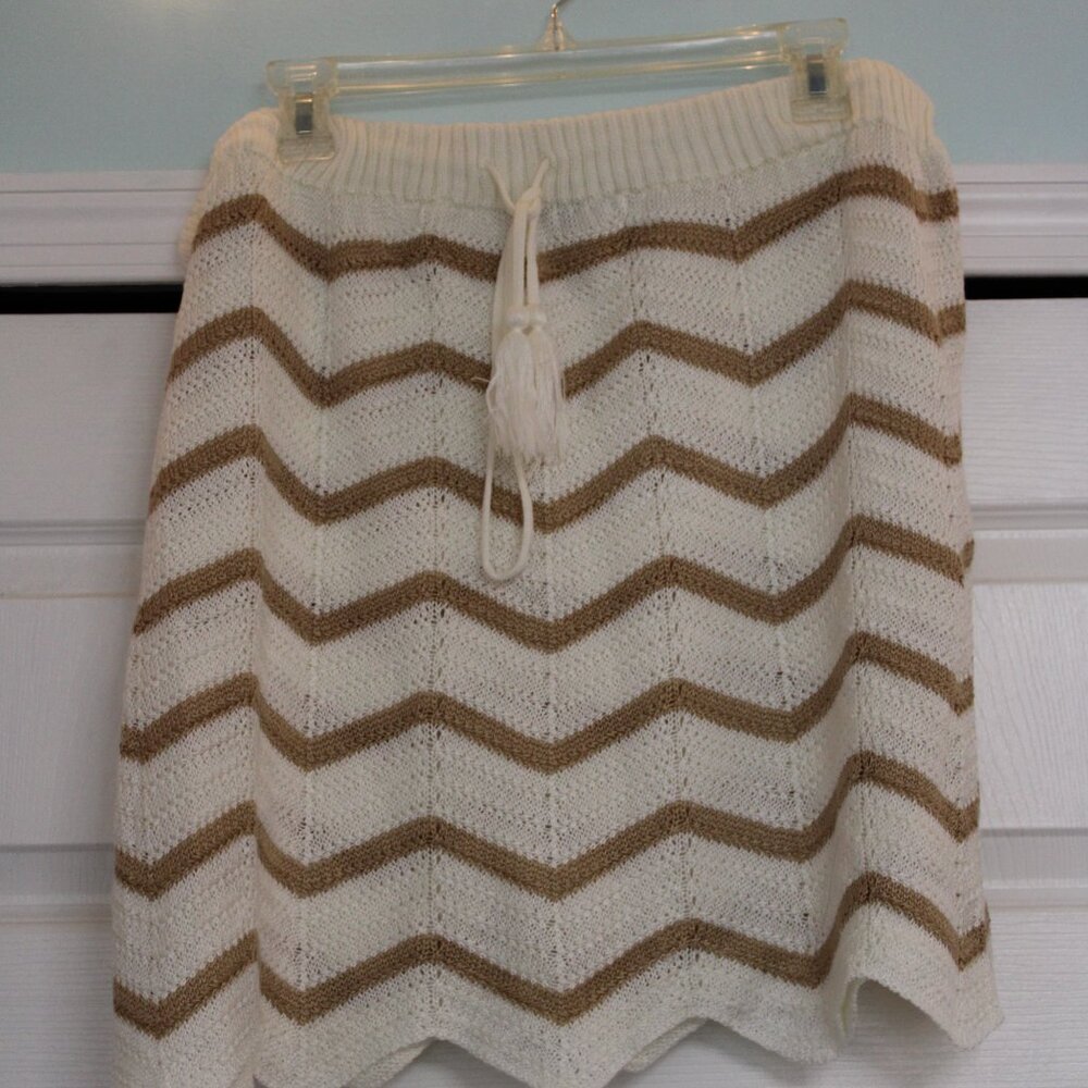 Almost Famous Cream & Tan Chevron Knit Skirt / Swim Cover-Up: New – Never Worn